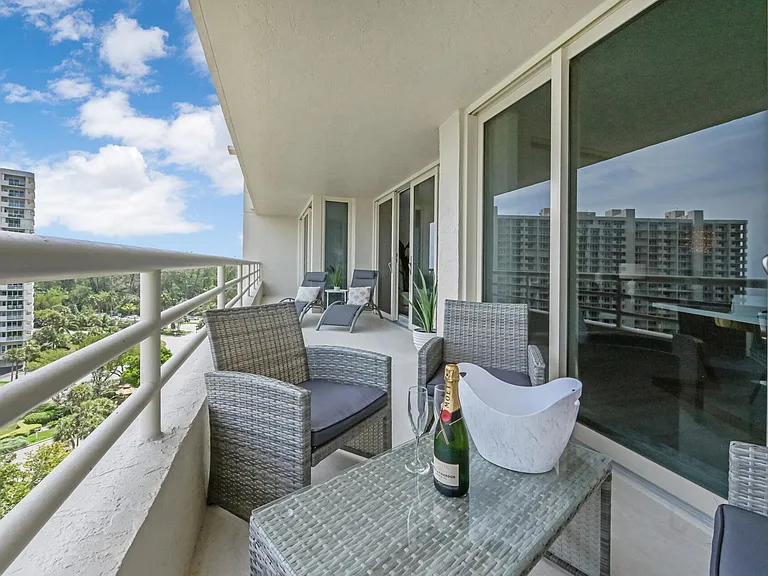 4101 N Ocean Blvd #1008 — Photo 28