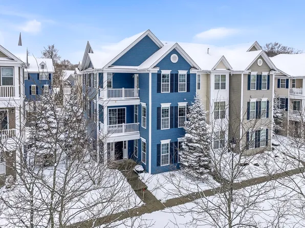 7 Moses Wheelock Ln Unit 7, Westborough, MA 01581