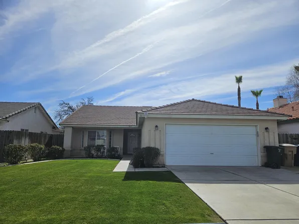 5615 Summer Cypress Dr, Bakersfield, CA 93313