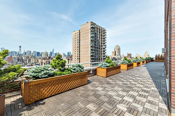 Rented by Bid on the City | media 1