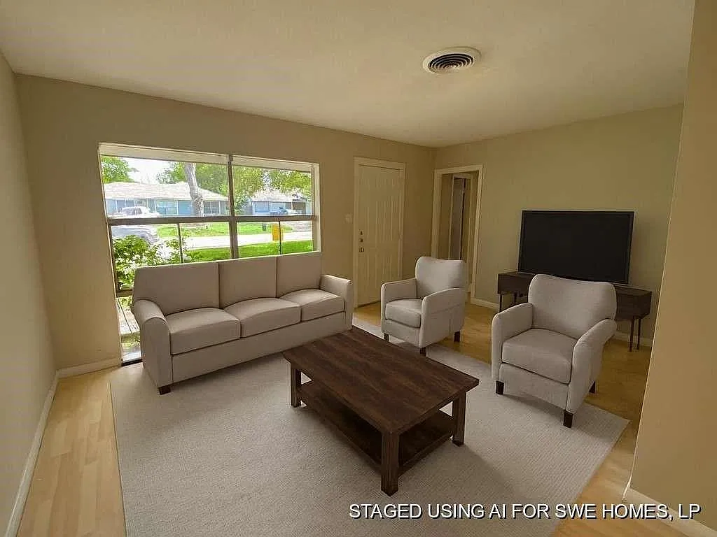 3 bed, 1.0 bath, 1228 sqft, $1,850 — Photo 3