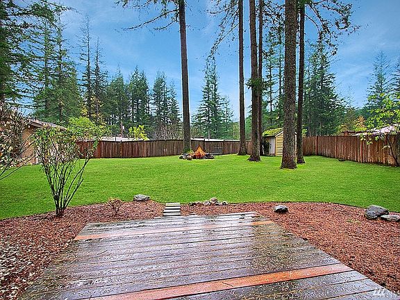 3rd image of 44820 SE 146th St
