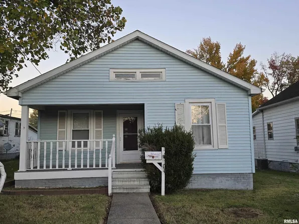 1028 S Roosevelt St, Harrisburg, IL 62946