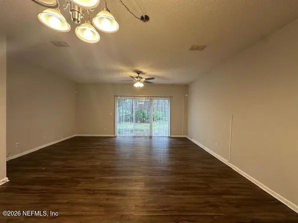 8512 Tower Falls Dr, Jacksonville, FL 32244