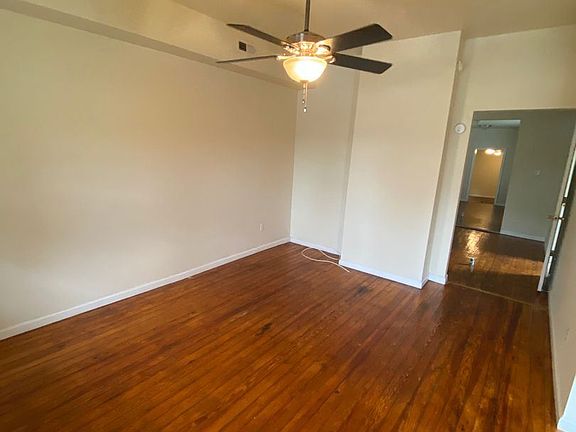 3rd image of 1506 Carlisle Ave