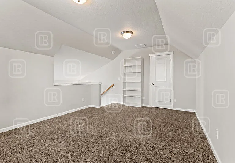 2211 N Oakland Ln — Photo 21