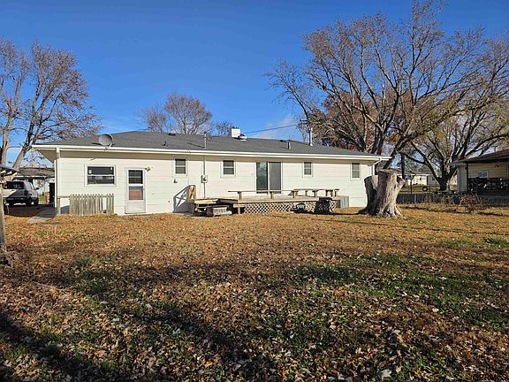4th image of 2733 Kendel Dr
