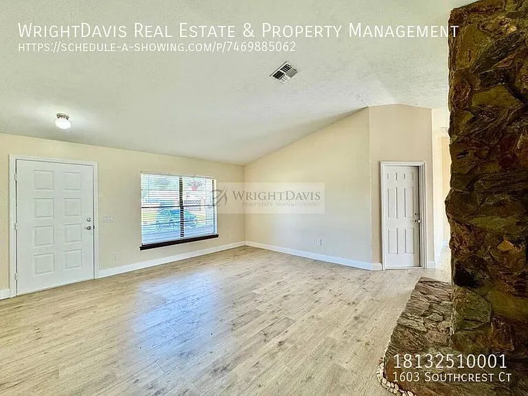 1603 Southcrest Ct — Photo 9