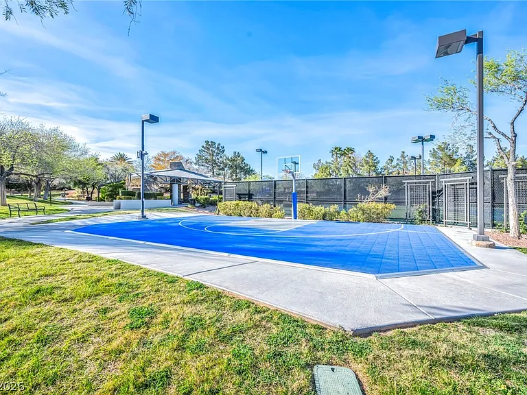 2982 Hammerwood Dr — Photo 85
