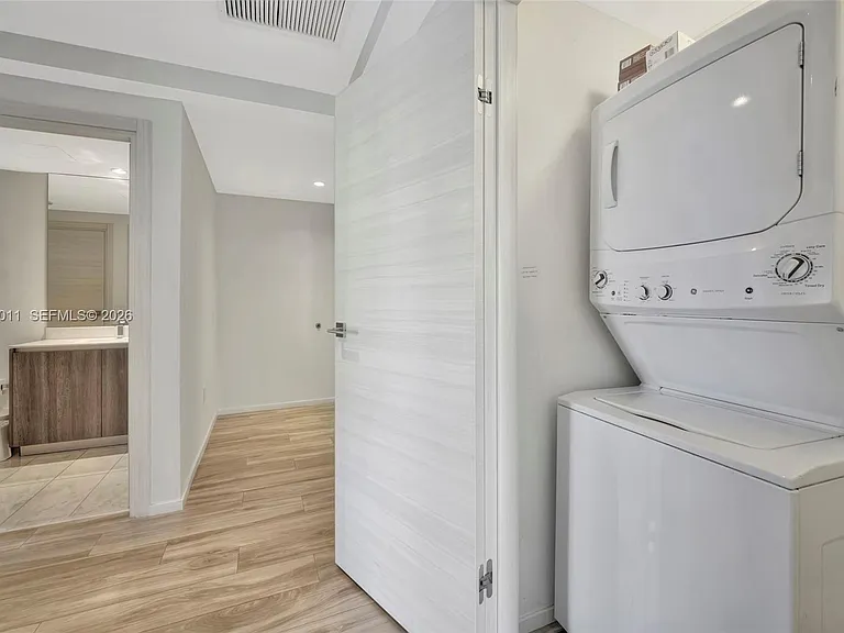 801 S Miami Ave #2909 — Photo 23
