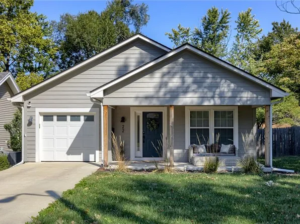 22 W 78th Ter, Kansas City, MO 64114