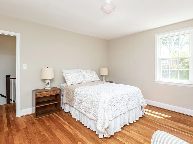 138 Murdock Rd — Photo 25