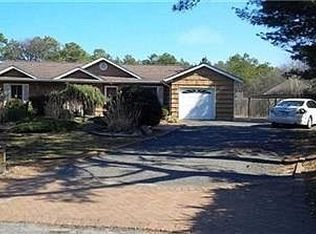 21 Lisa Ct, Medford, NY 11763