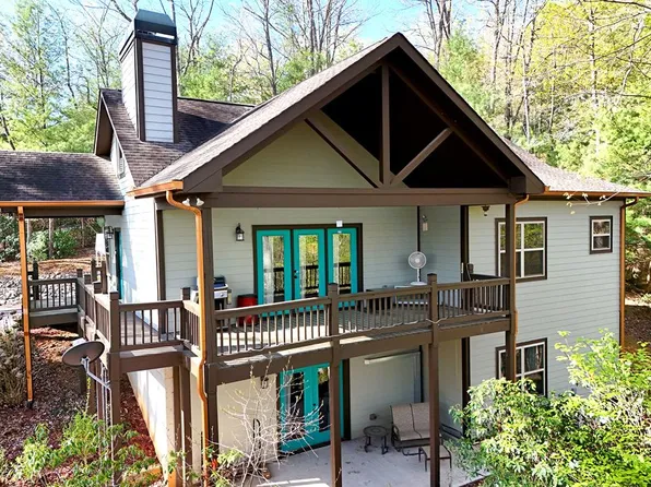 181 Morgan Ridge Ct, Young Harris, GA 30582