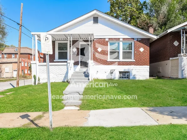 1939 Chippewa St, Saint Louis, MO 63118