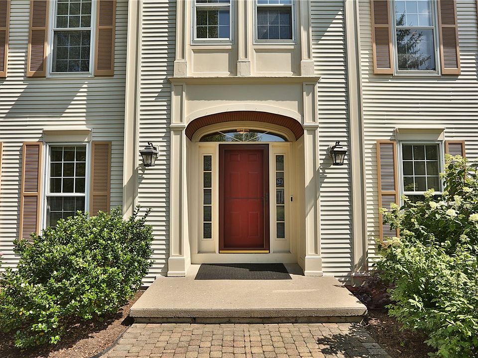 1st image of 18 Devonwood Ln