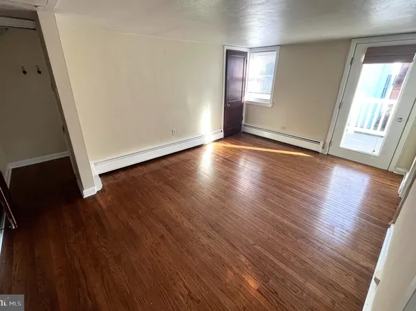 18 Mercer Ave, Doylestown, PA 18901