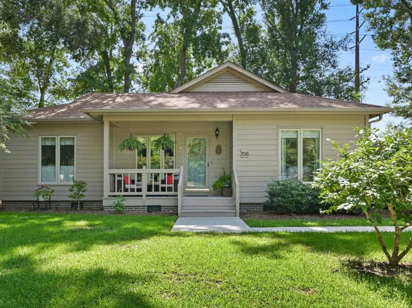 706 Courtney Ct., Murrells Inlet, SC 29576