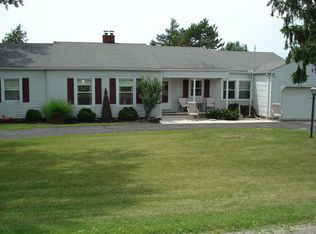 1534 Pelton Rd, Fostoria, OH 44830