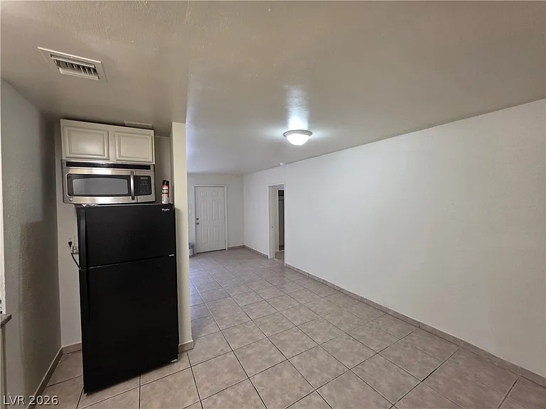 910 Magnolia Ave — Photo 36