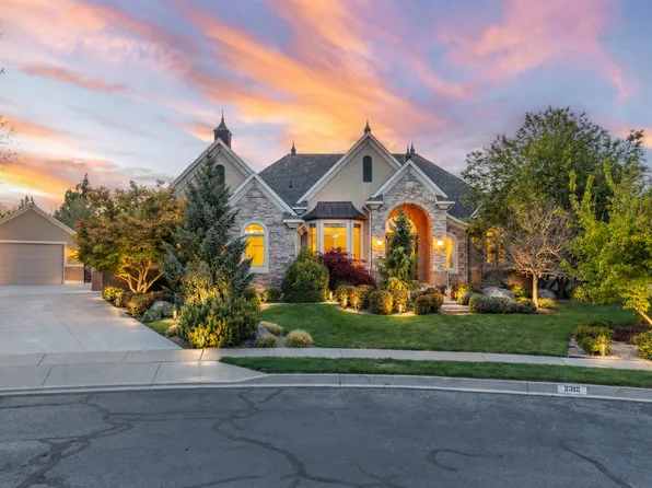 2312 W Gallant Fox Ct, South Jordan, UT 84095