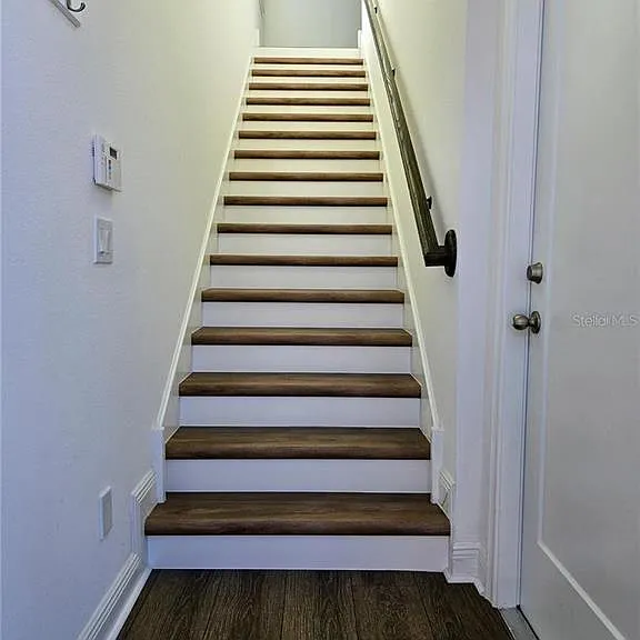 6643 Bridgman St — Photo 3