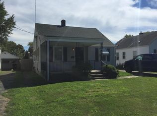 1014 Berry Blvd, Louisville, KY 40215