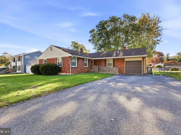 2212 Lancashire Dr, Wilmington, DE 19810