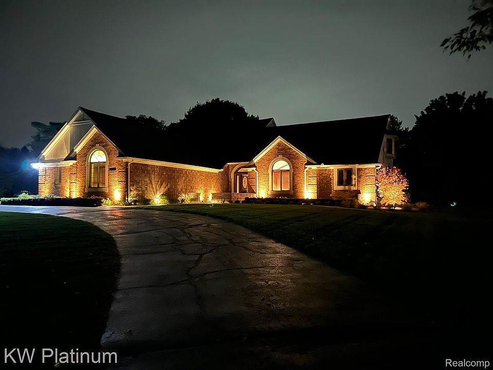 1st image of 3835 Klais Dr