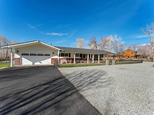 1500 Glenwood Dr, Gardnerville, NV 89460