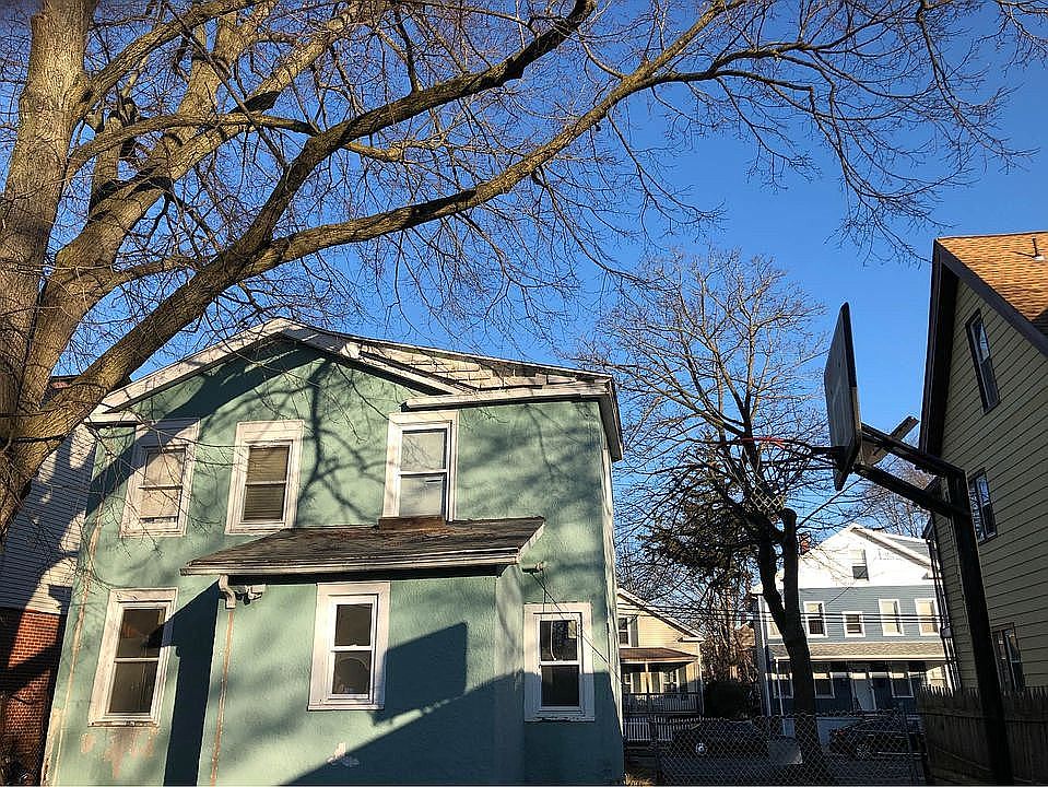 1st image of 42 Auburn St