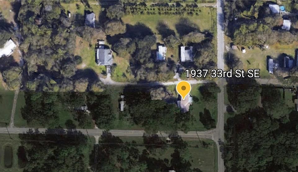 2nd image of 1937 33rd St SE