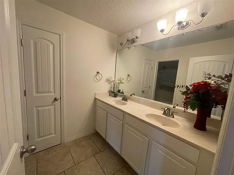 2342 Beacon Landing Cir — Photo 26