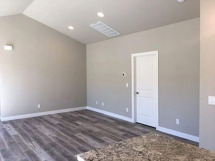 1220 Wild Oak Ct — Photo 8