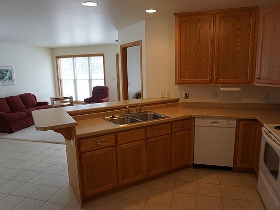 Kitchen/breakfast bar