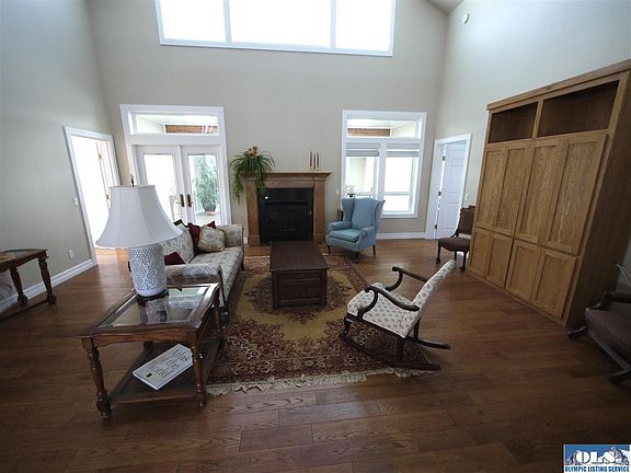 4th image of 513 N Knapman Ave