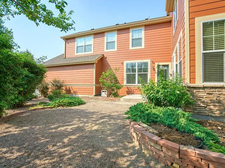 2370 Windmill Dr — Photo 29