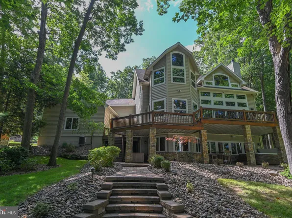 101 Acorn Ln, Swanton, MD 21561