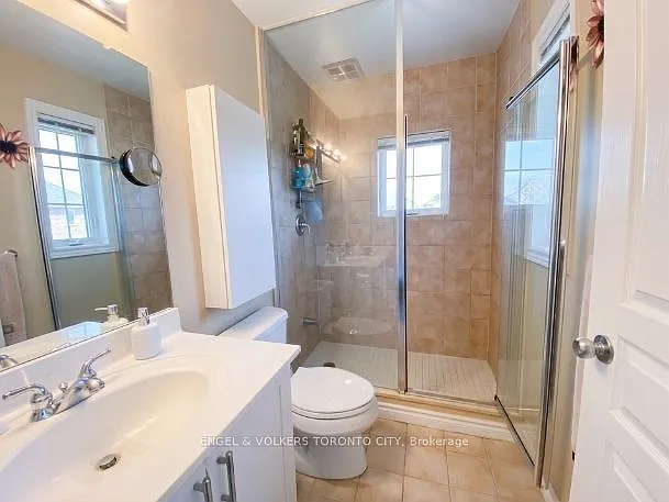 801 Bay St #2002 — Photo 13