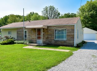 2378 Sanitarium Rd, Lakemore, OH 44250