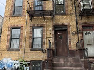 391 Montauk Ave APT 1, Brooklyn, NY 11208