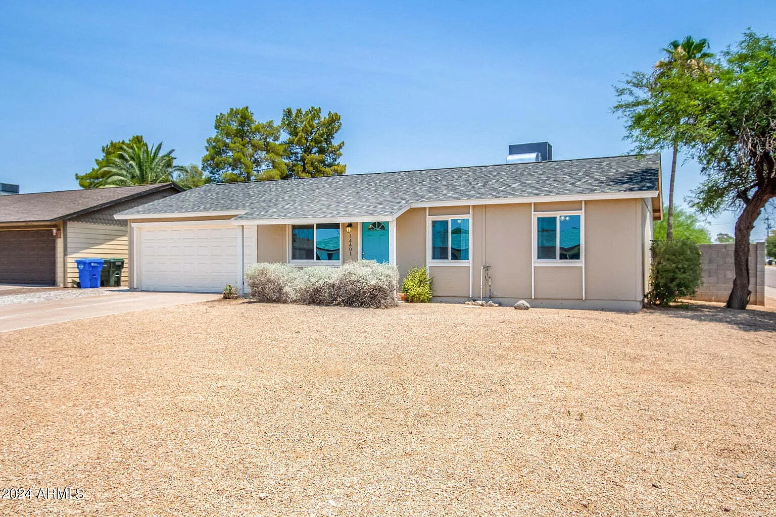 3 bed, 1.0 bath, 1114 sqft, $2,400 — Photo 4