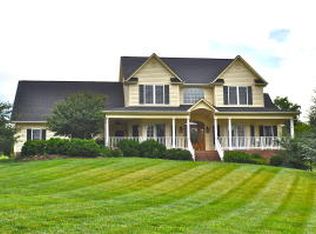 25 Claybrook Ct, Blue Ridge, VA 24064