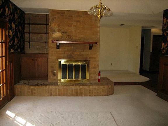3rd image of 5020 Granite Shoals Ave