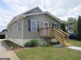 1127 3rd Ave, Croydon, PA 19021