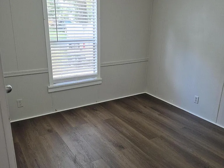 105 Posey Ln #1 — Photo 2