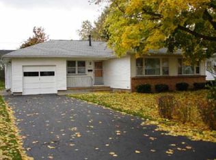 225 Brookdale Park, Rochester, NY 14609