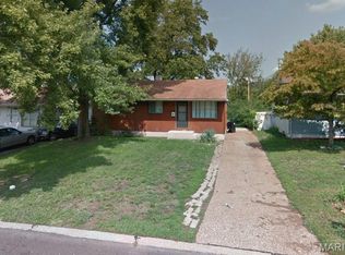 201 Roderick Dr, Saint Louis, MO 63137