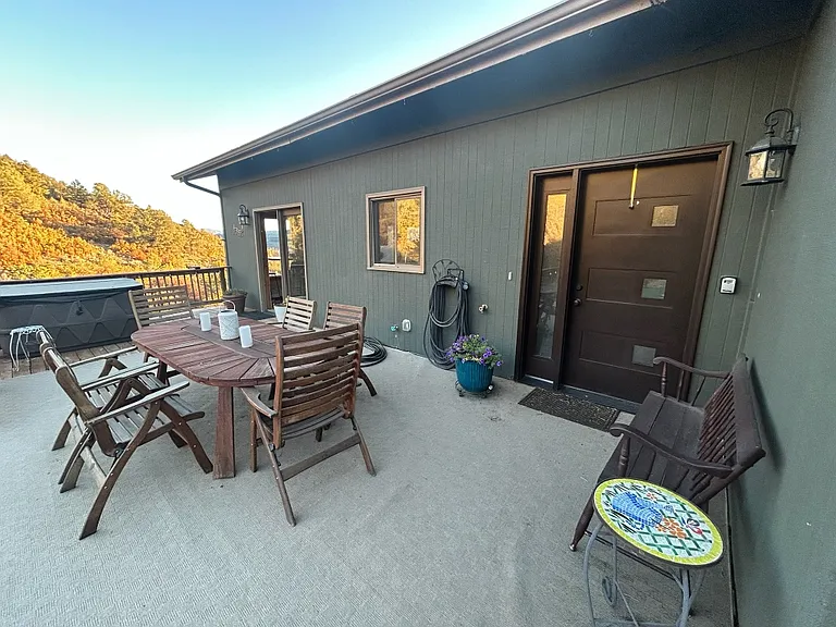 824 N Traver Trl — Photo 19