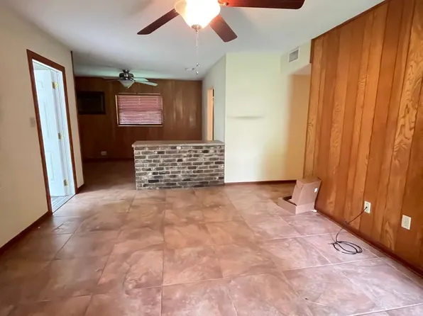 1410 NW 55th Ter, Gainesville, FL 32605